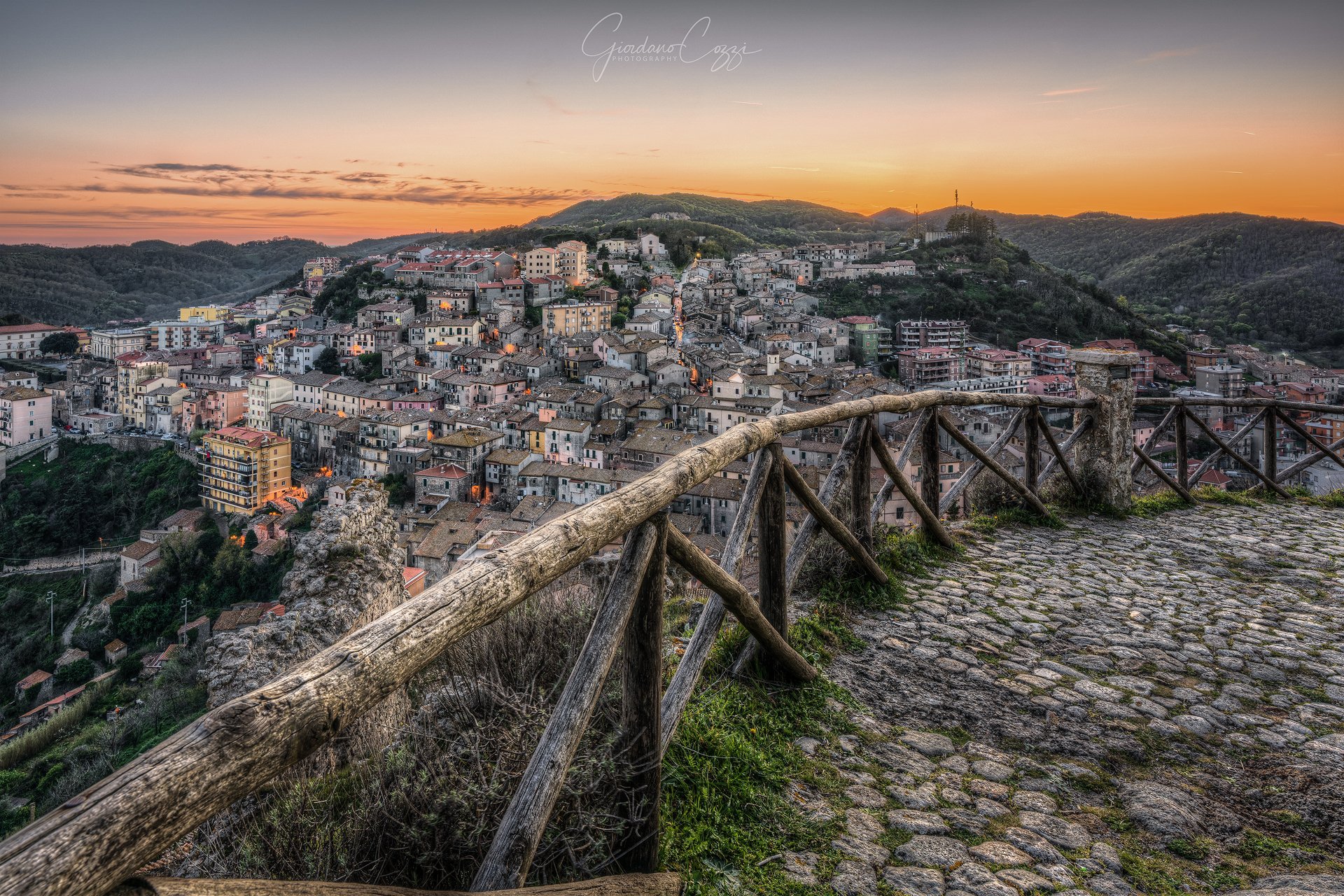 Tolfa al tramonto
